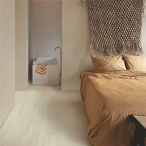 Плитка ПВХ Quick Step Vinyl Small Planks AVSP AVMP40079    Дуб морской светлый фото 4 | FLOORDEALER